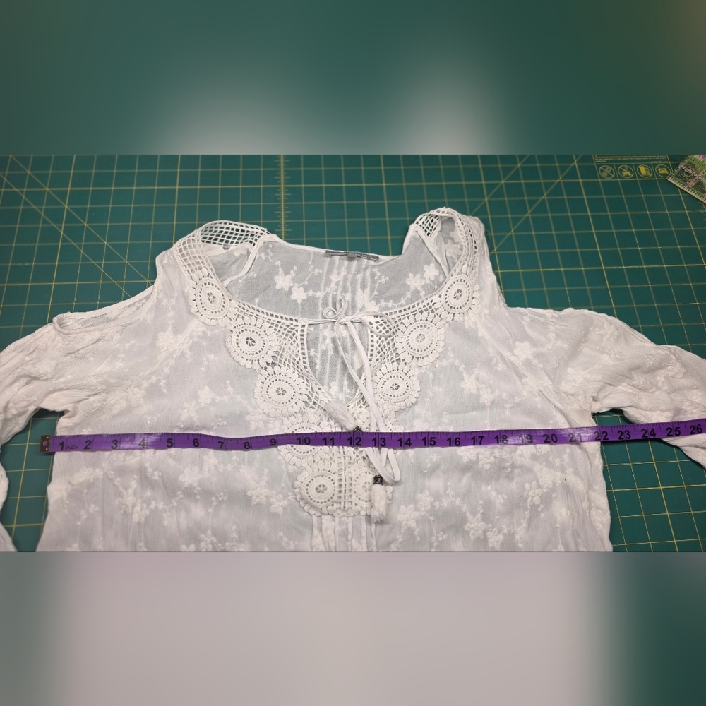 White Cold-Shoulder Top - Picture 10 of 14